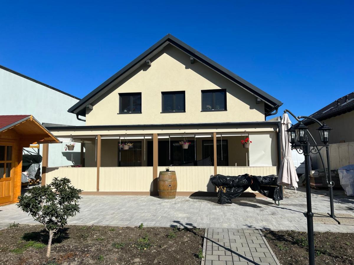 Ruhige Gruene Oase Bei Flughafen 施韦夏特 外观 照片
